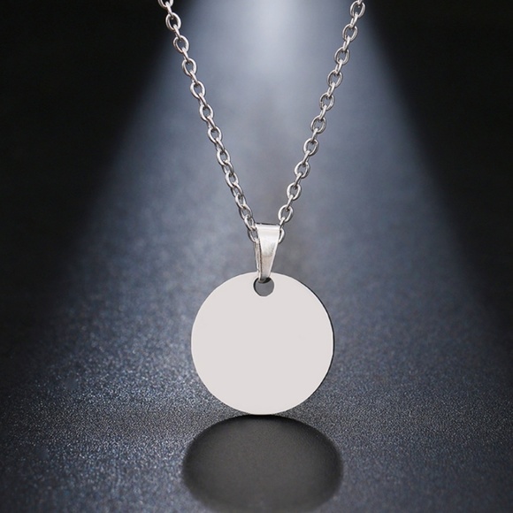 Necklace Round Circle Pendant - Picture 4 of 5